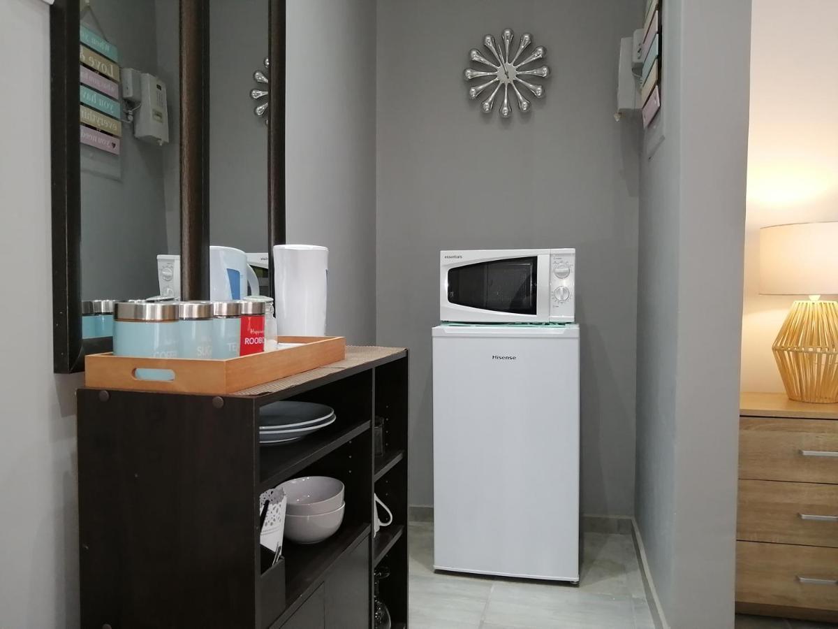 Roxy'S Rest Guest House 范德拜尔帕克 外观 照片