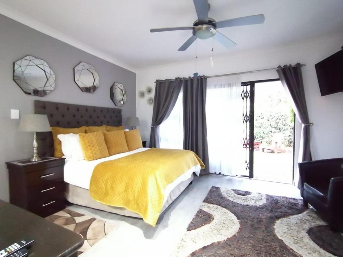 Roxy'S Rest Guest House 范德拜尔帕克 外观 照片