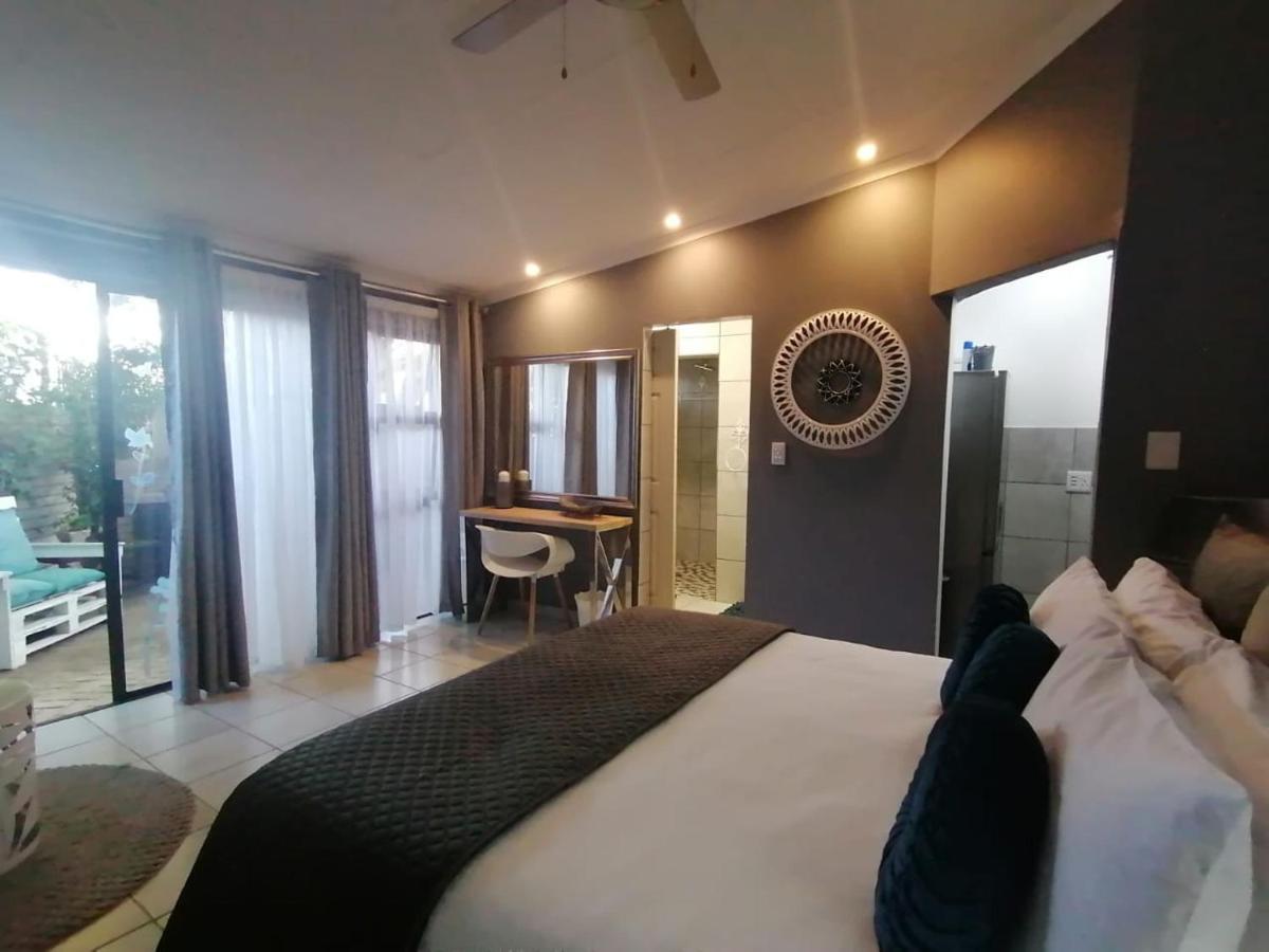 Roxy'S Rest Guest House 范德拜尔帕克 外观 照片